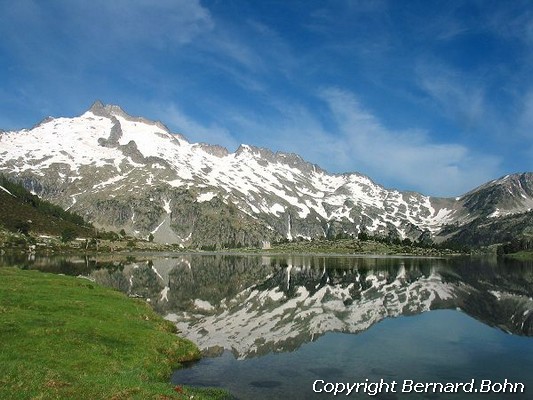  [url=https://bernard-bohn.fr/pyren/html_montagne/lac_aumar_aubert.htm]lac d'aumar Néouvielle[/url]
Reflet Néouvielle sur lac d'aumar
Mots-clés: lac aumar,Néouvielle