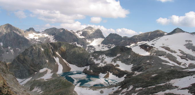 3000 luchonnais
prise de vue depuis le Spigeolles
Mots-clés: 3000 luchonnais,spigeolles,lac glacé luchon,pyrénées