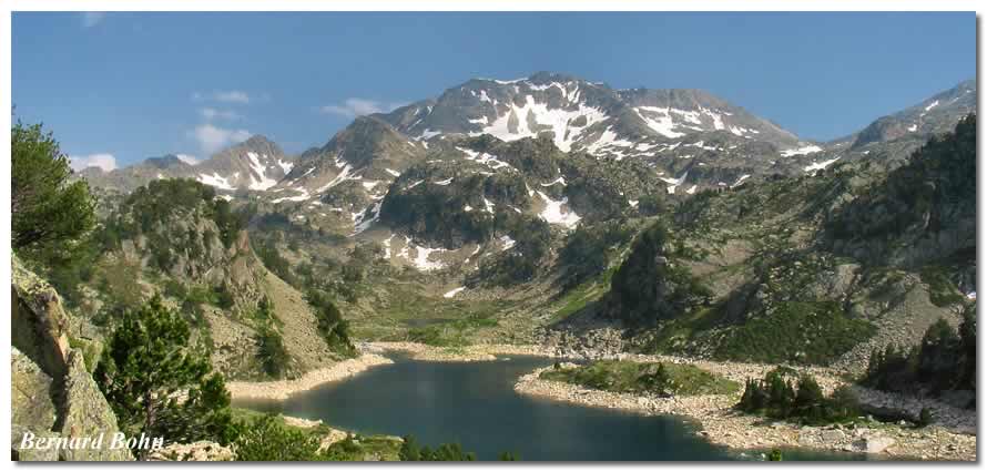 Panorama lac et Refuge Campanade Cloutou