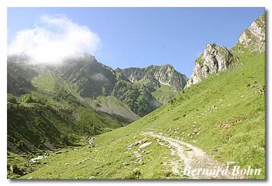 piste départ pour le lac et col d'ilhéou