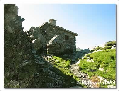 cabane de bachebirou avant sommet du bergons