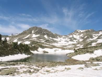 lac supérieur cirque d'Estibère Néouvielle Pyrénées