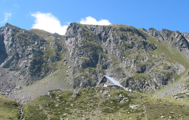 refuge d' Ayous Pic du Midi d'Ossau Pyrénées Atlantiques