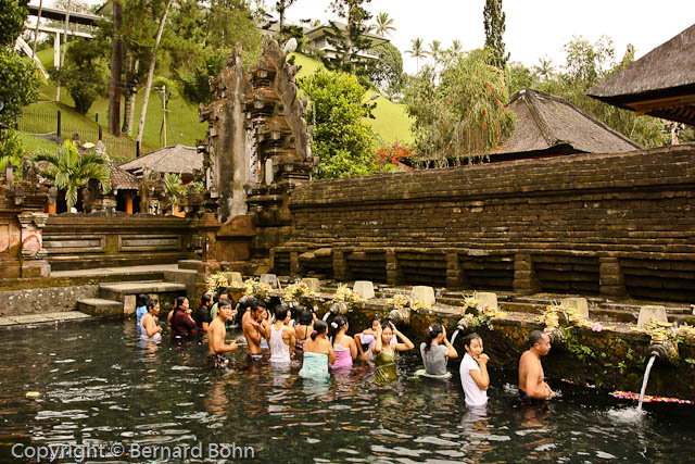 Bali en IndonÃ©sie
Bali IndonÃ©sie
Mots-clés: Temple Bali fontaines sacrÃ©es Tampaksiring