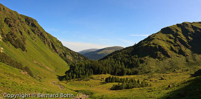 Pic du Sacroux port et cirque de la glère
Pic du Sacroux port et cirque de la glère
Mots-clés: Pyrénées,cirque de la glére,port de la glére sacroux