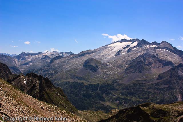 Pic du Sacroux port et cirque de la glére
Pic du Sacroux port et cirque de la glére
Mots-clés: Pyrénées,port de la glére,Anéto,maladeta