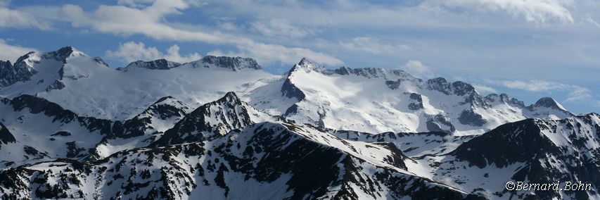 Anéto
Panorama sur Aneto et massif
de la Maladeta 
Mots-clés: panorama anéto maladeta