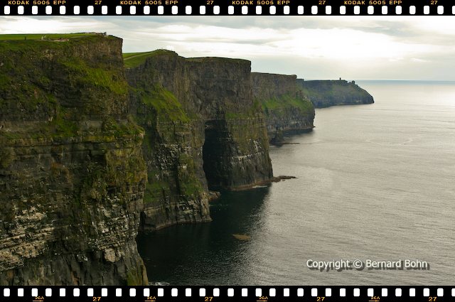 Cliffs of Moher
falaise de Moher,Irlande
Mots-clés: Cliffs of Moher,Irlande