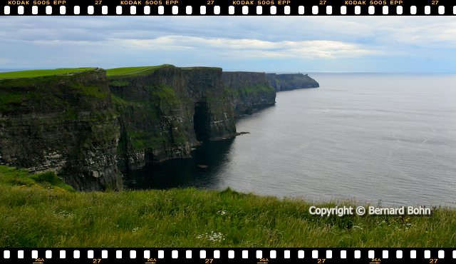 Cliffs of Moher
falaise de Moher,Irlande
Mots-clés: Cliffs of Moher,Irlande