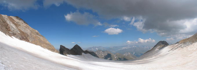 Glacier d'Ossoue Vignemale
[url=https://bernard-bohn.fr/pyren/html_montagne/vignemale.htm]Vignemale face nord[/url]
Mots-clés: glacier Ossoue,vignemale,pyrénées