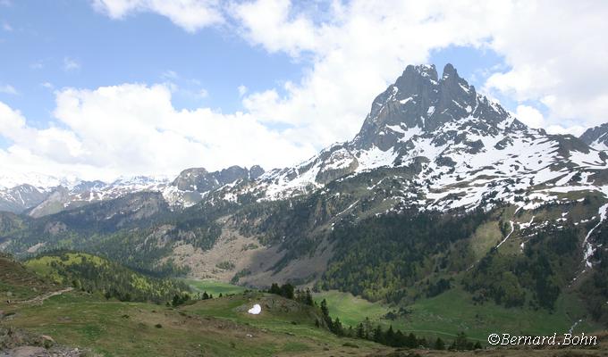 Pic du midi d'Ossau
[url=https://bernard-bohn.fr/pyren/html_montagne/ossau_lacs_ayous.htm]tour des lacs Pic du midi Ossau[/url]
Mots-clés: pic midi ossau,pyrÃ©nÃ©es