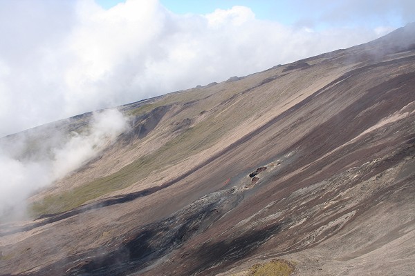 volcan
Mots-clés: volcan,la fournaise,le de la Runion