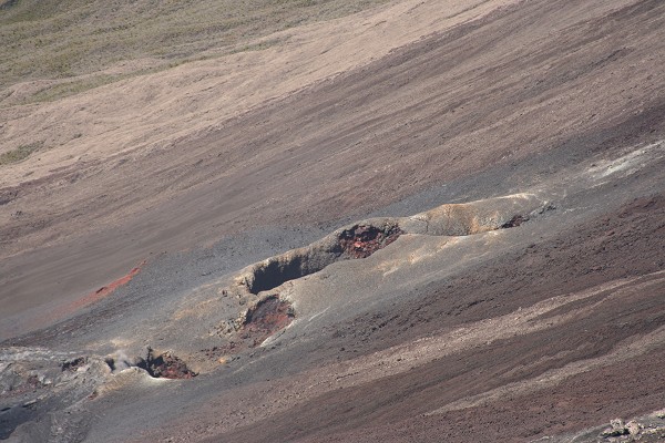 Mots-clés: cratére,volcan,la fournaise,Île de la Réunion