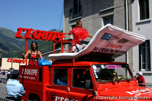 caravanne, tour de France 2010
Mots-clés: l'équipe,caravanne, tour de France 2010