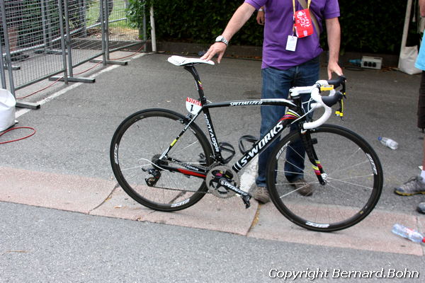 VÃ©lo d'Alberto Contador dans Tour de France 2010 Ã©tape de Luchon
vÃ©lo d'Alberto Contador
Mots-clés: vÃ©lo d&#039;Alberto Contador,Tour de France 2010