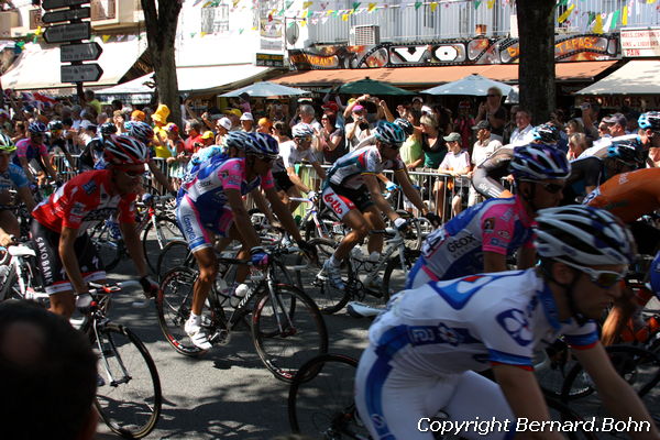 départ de Luchon
Mots-clés: Tour de France 2010,départ de Luchon
