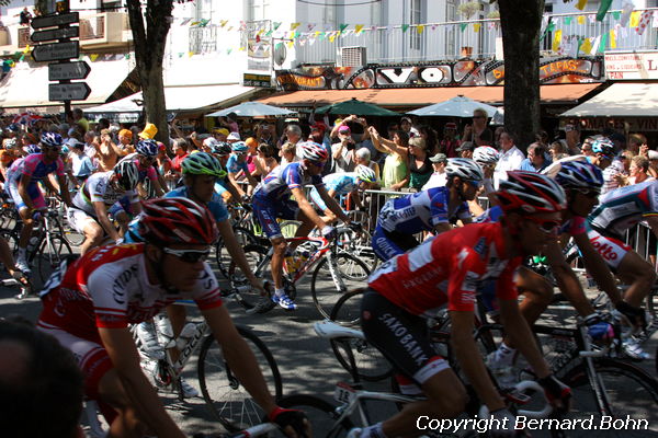 dpart de Luchon
Mots-clés: Tour de France 2010,dpart de Luchon