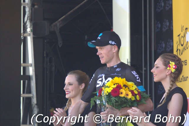 FROOME Christopher
FROOME Christopher (TEAM SKY) - Avec le maillot Jaune Ã  la fin de l'Ã©tape
Mots-clés: FROOME Christopher,maillot Jaune