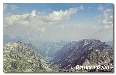 lac de gaube vu depuis le vignemale