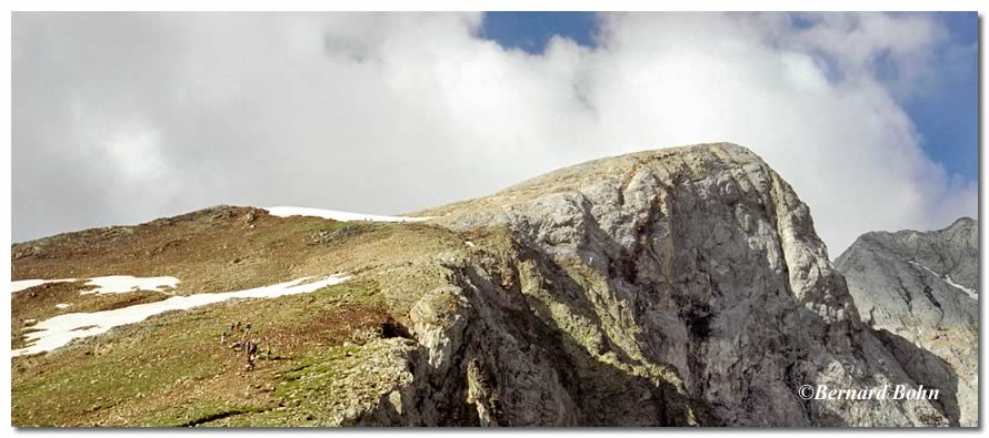 Sommet Petit Vignemale vu depuis hourquette d'Ossoue