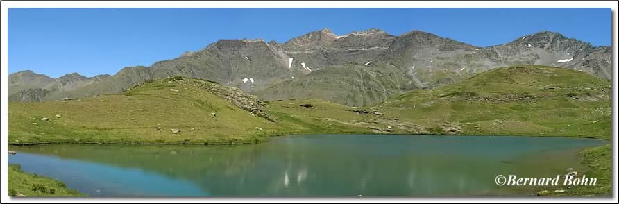 Panorama lac de Bassia Hautes-Pyrénées